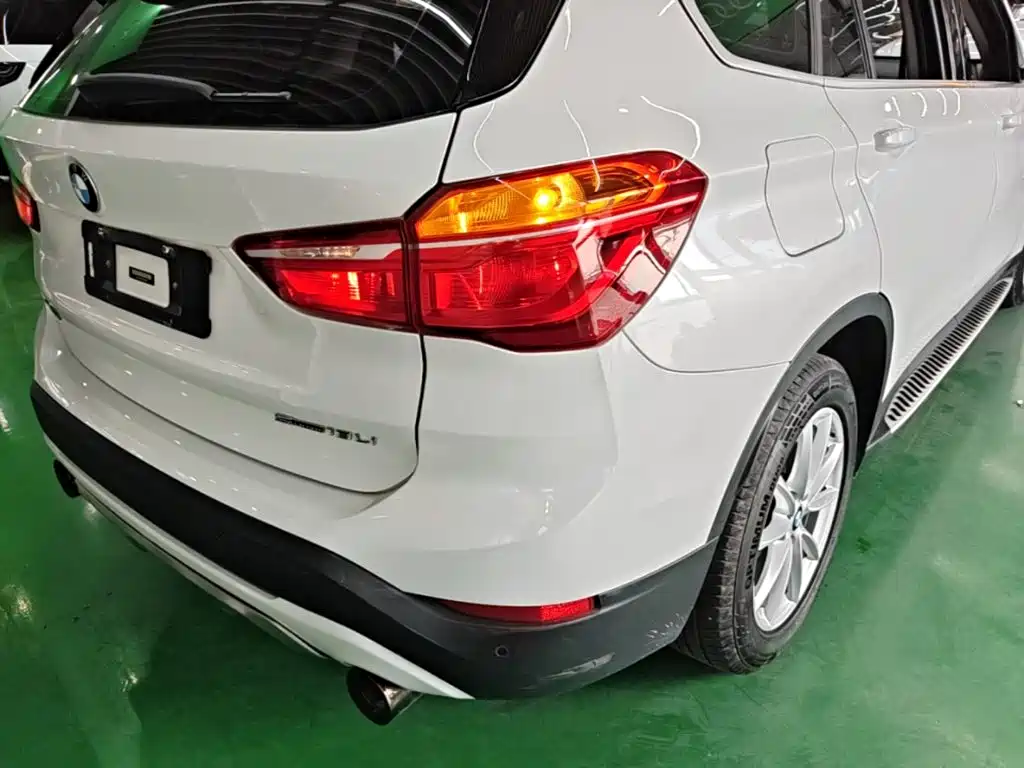 BMW X1 — миниатюра 8