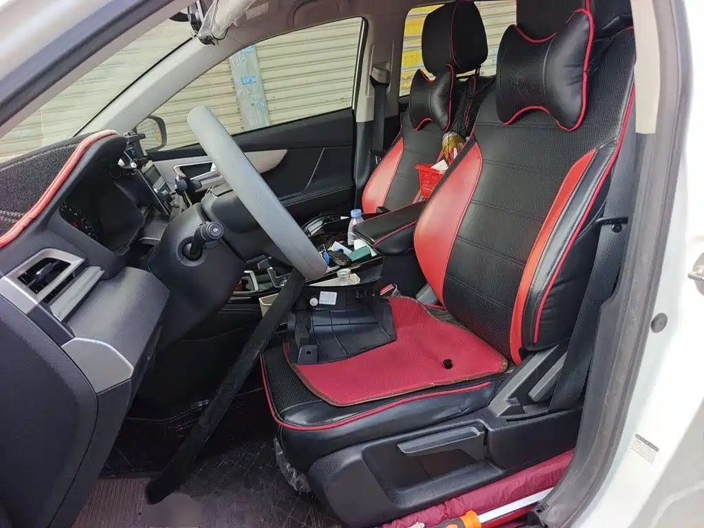BYD Qin — миниатюра 11