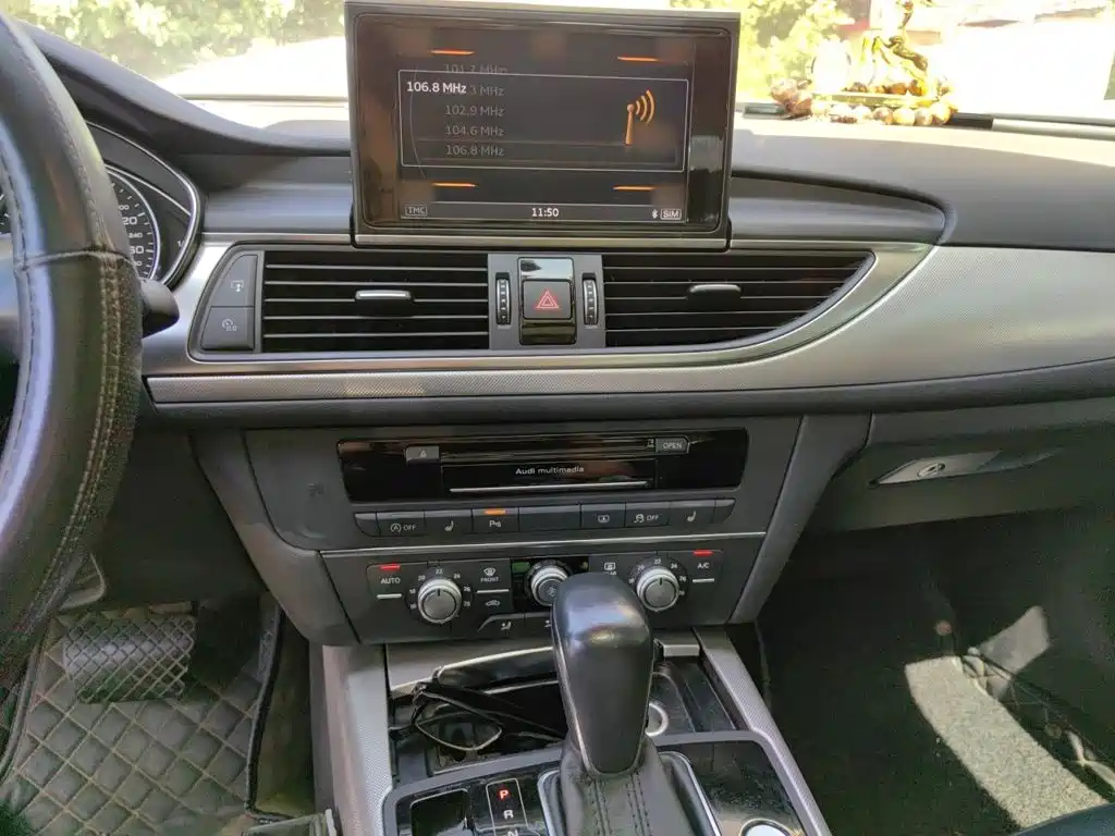 Audi A6L — миниатюра 6