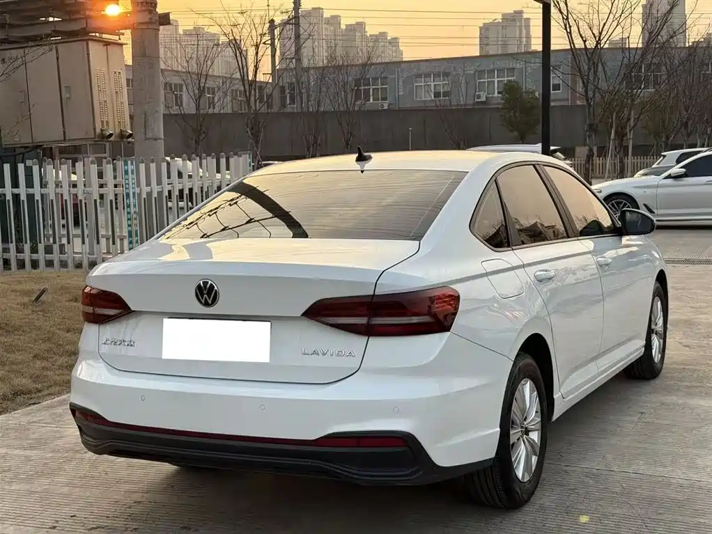 VOLKSWAGEN LAVIDA