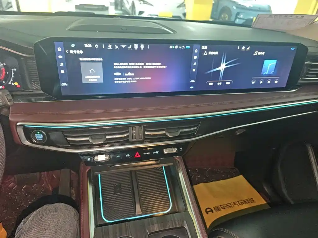 Ford Explorer — миниатюра 13