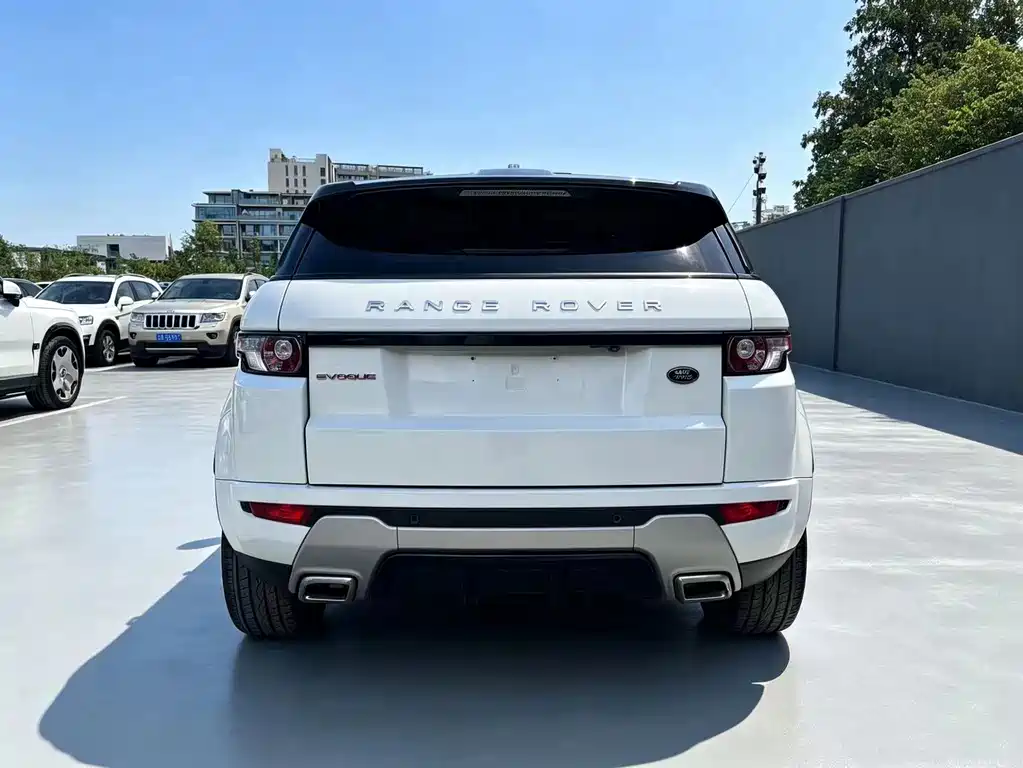 Land Rover Range Rover Evoque 2014 2.0T 5