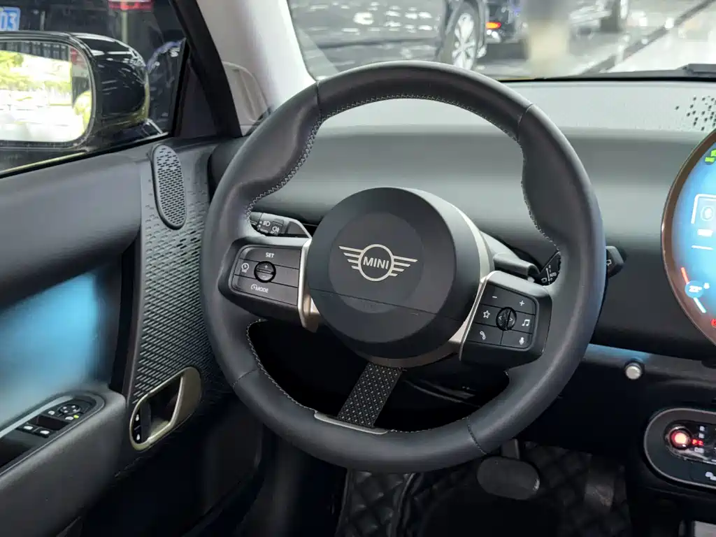 MINI MINI COOPER EV — миниатюра 13