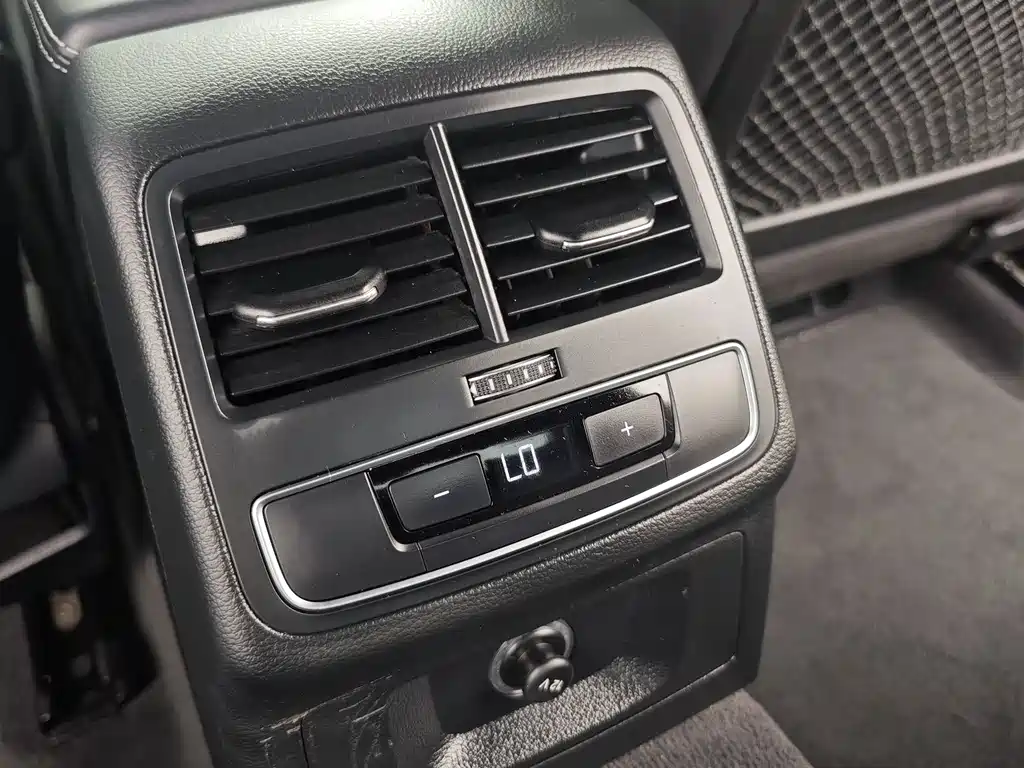 Audi S4 — миниатюра 9