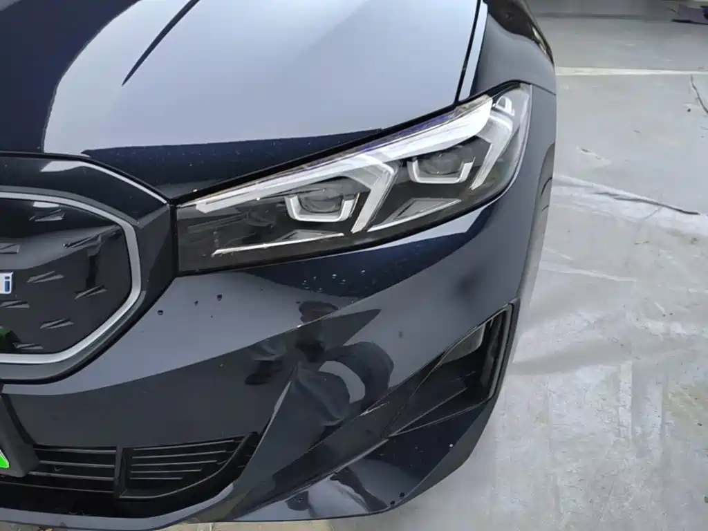 BMW i3 — миниатюра 24