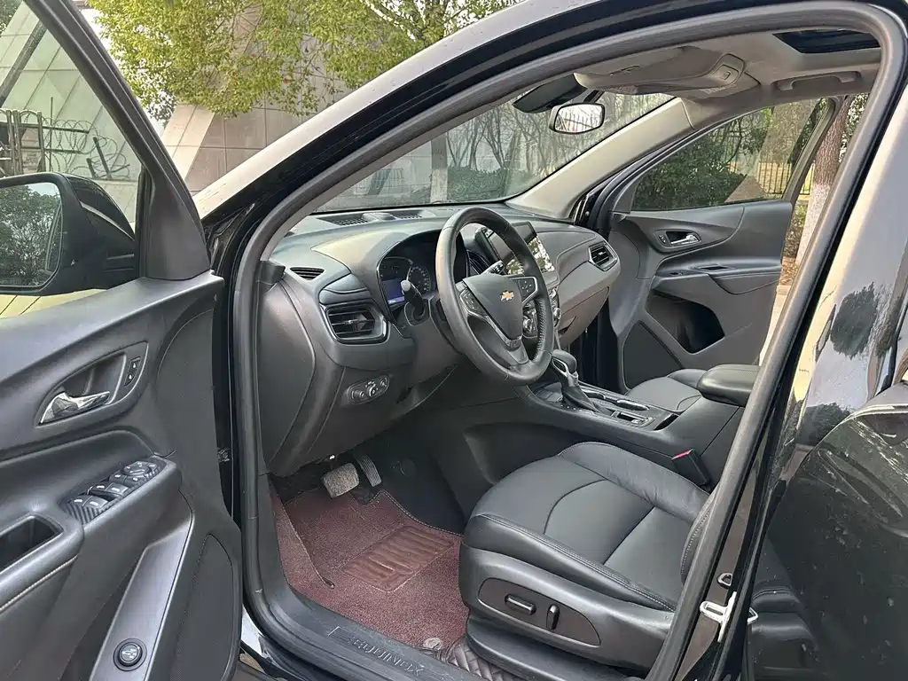 Chevrolet Equinox — миниатюра 4