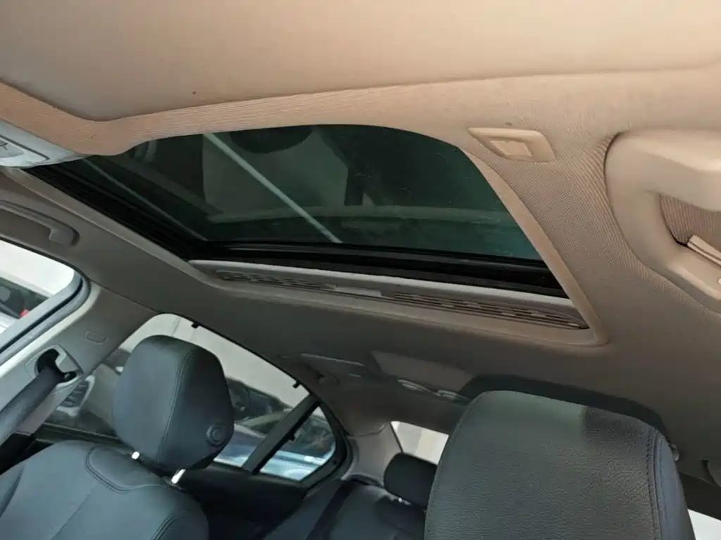 BMW 3 Series — миниатюра 18