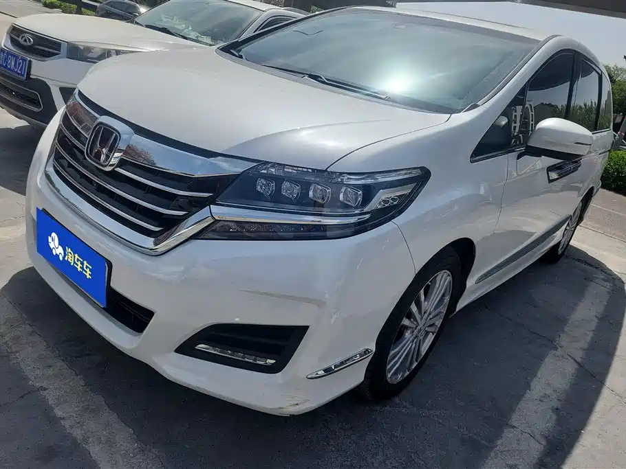 Honda Elysion 2016