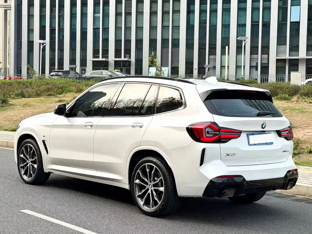 BMW X3 2023 xDrive30i Lead M