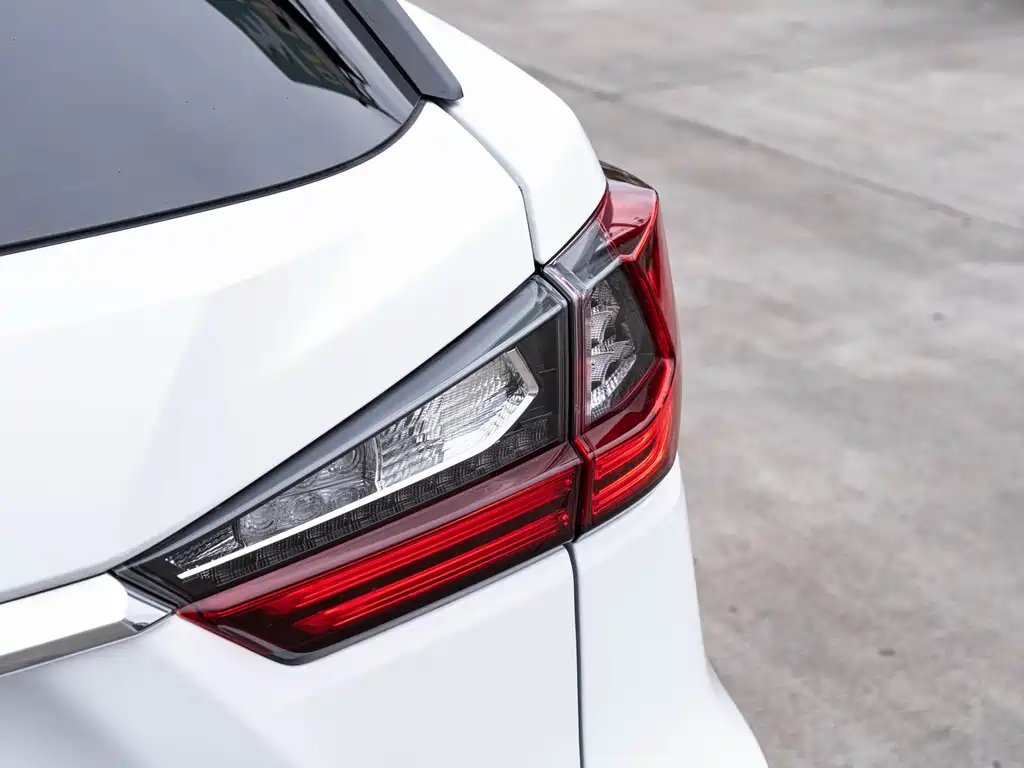 Lexus RX — миниатюра 7