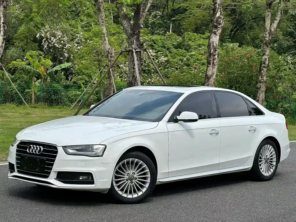 Audi A4L 2016