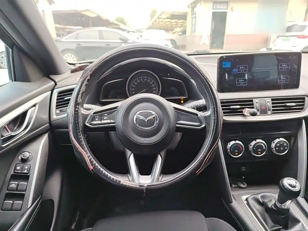 Mazda CX-4 — миниатюра 11
