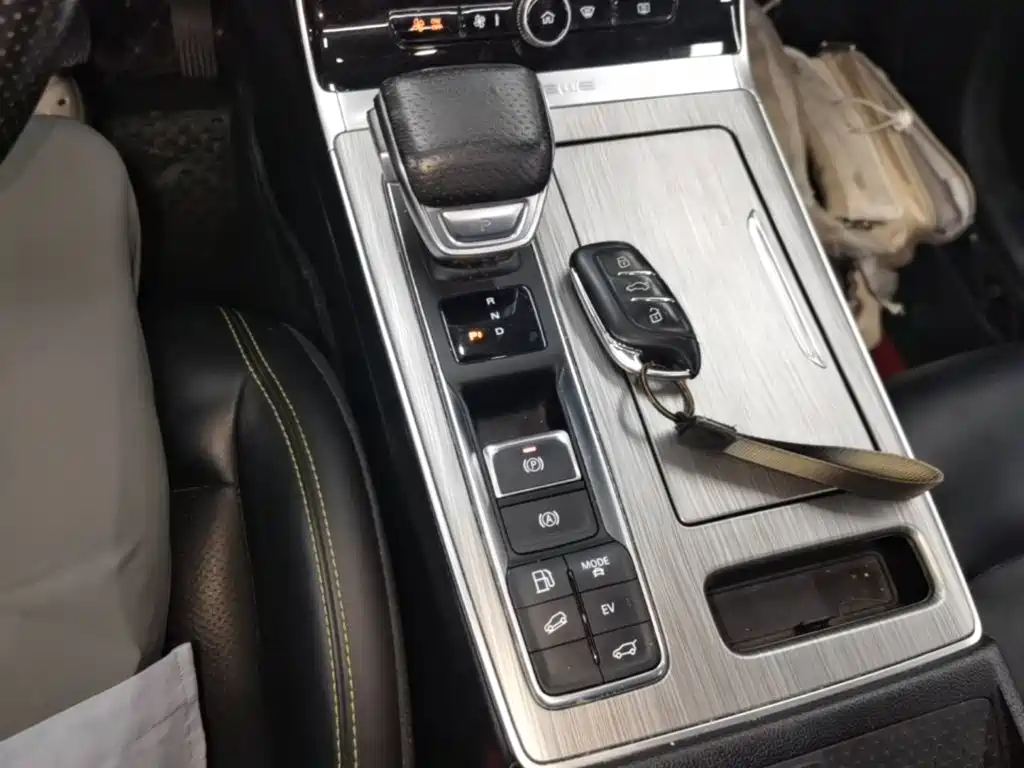Roewe RX5 New Energy — миниатюра 14