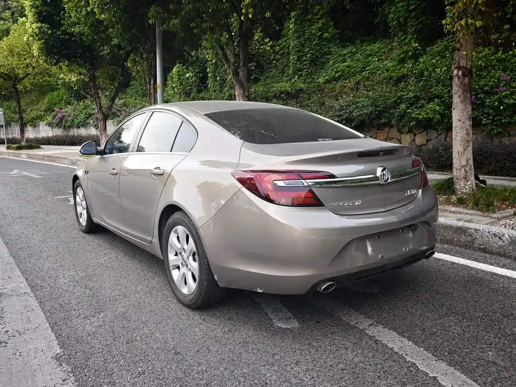 Buick Regal — миниатюра 4
