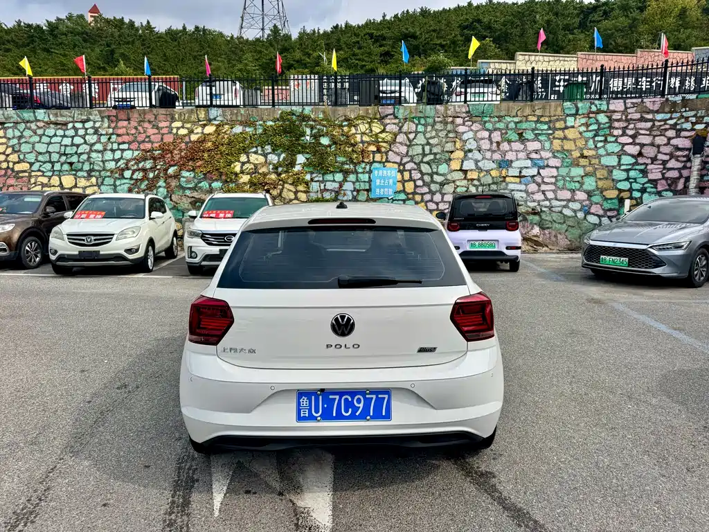 Volkswagen Polo — миниатюра 8