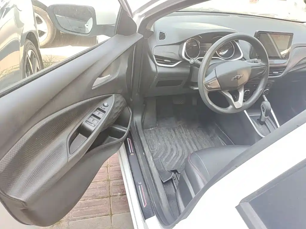 Chevrolet Cavalier — миниатюра 16