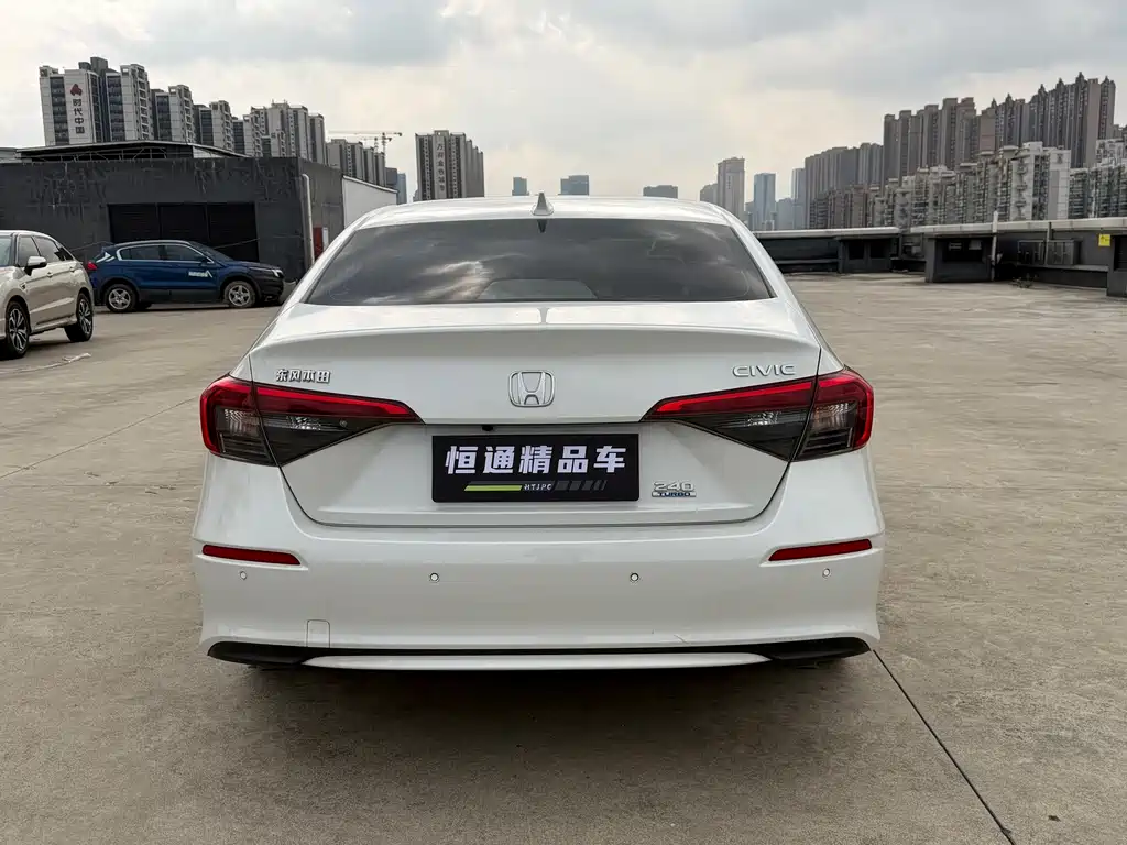 Honda Civic — миниатюра 16