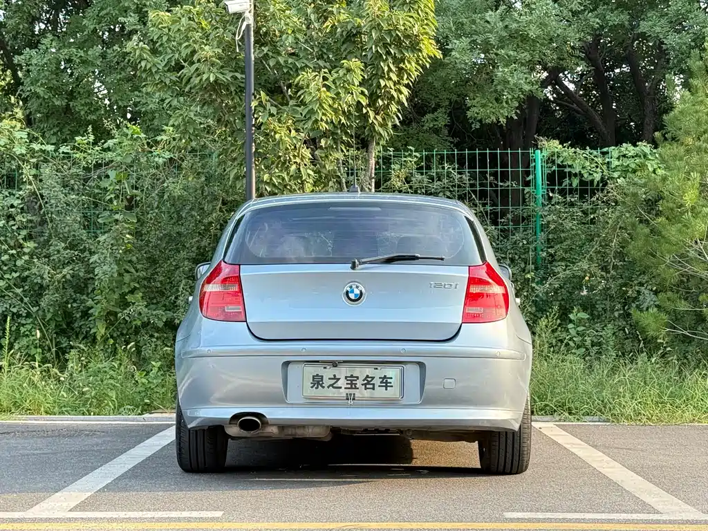 BMW 1 Series (Import) — миниатюра 5