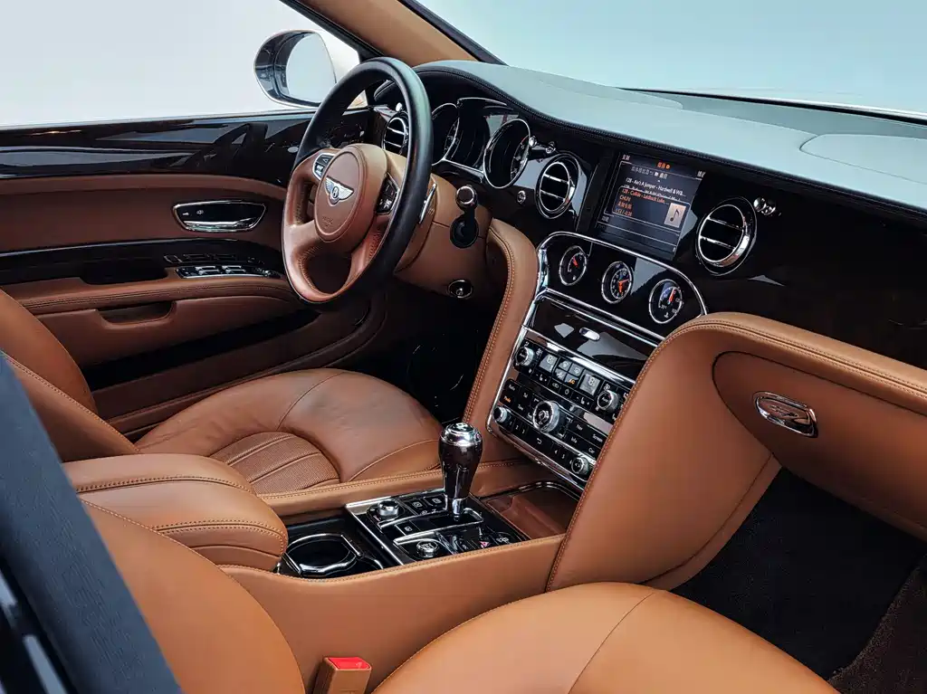 Bentley — фотографии объявления, Фото 24