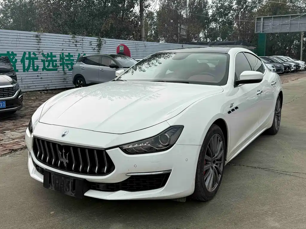 Maserati Ghibli