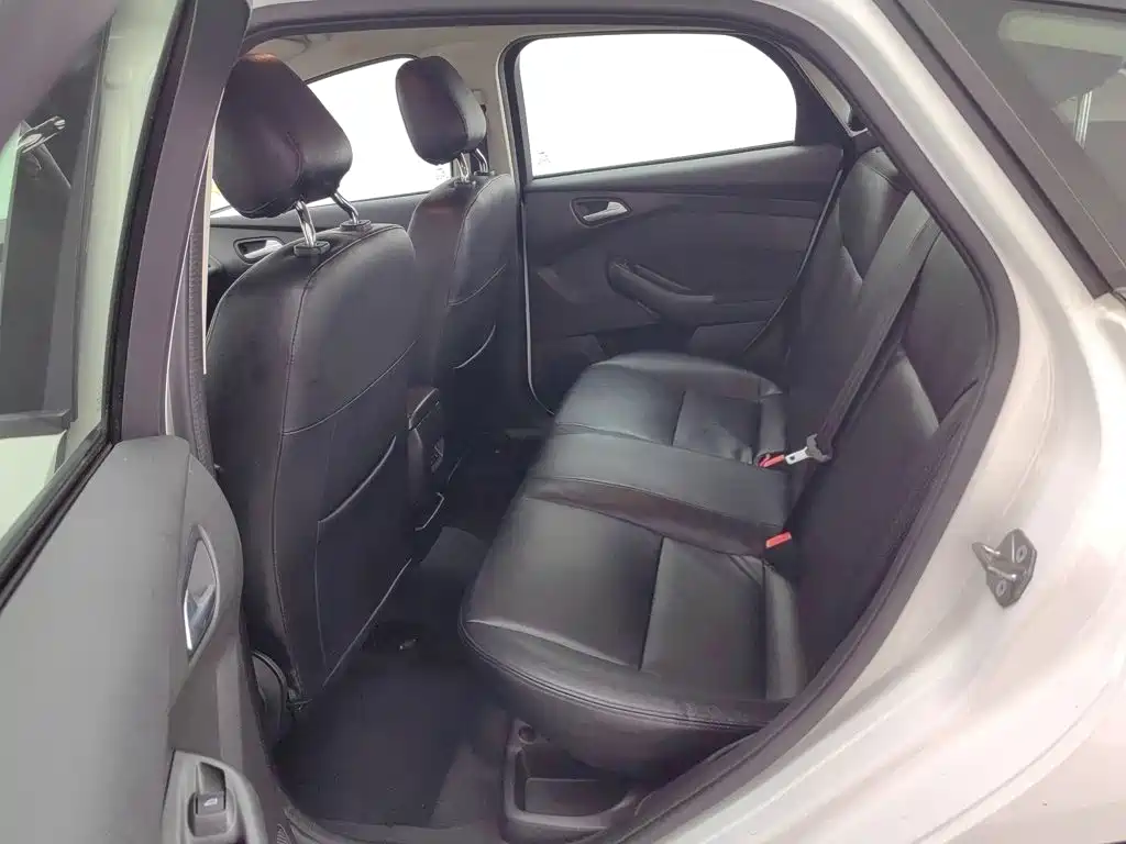 Ford Focus — миниатюра 15