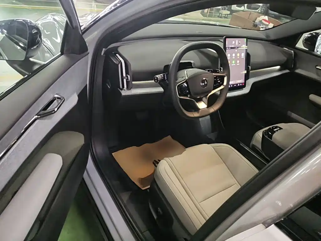 Volvo EX30 — миниатюра 16
