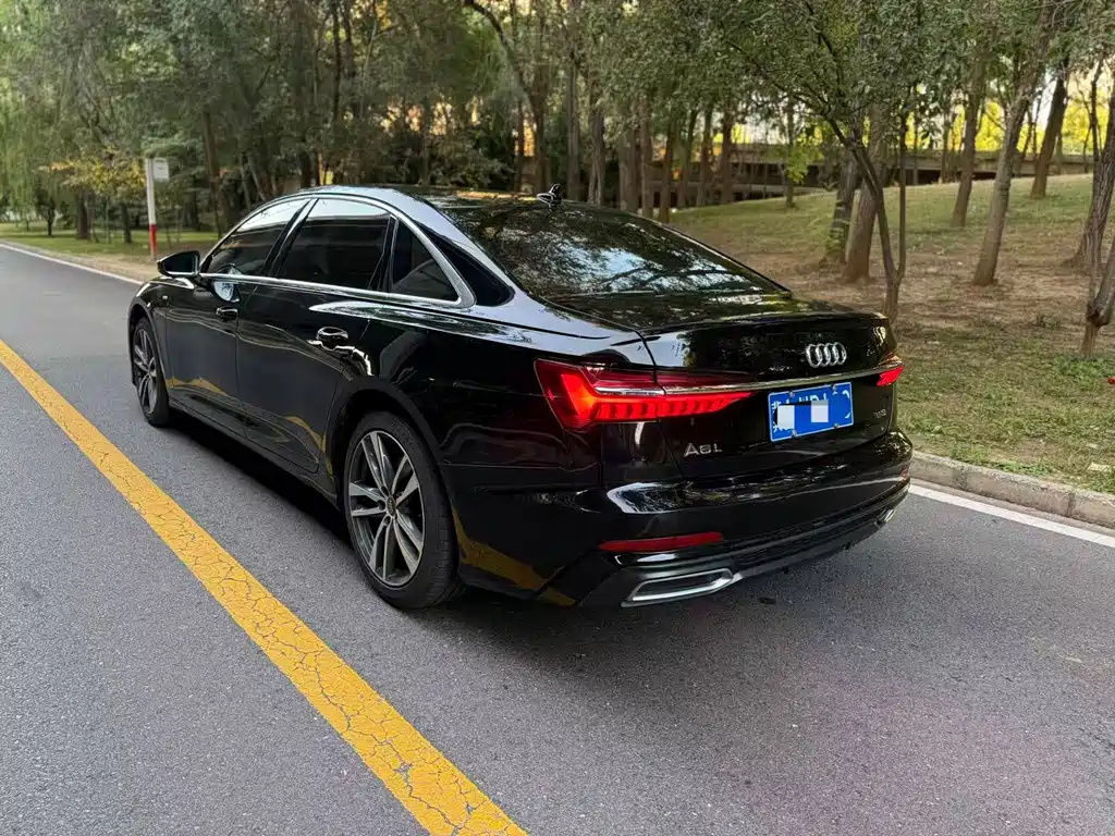 Audi A6L — миниатюра 4
