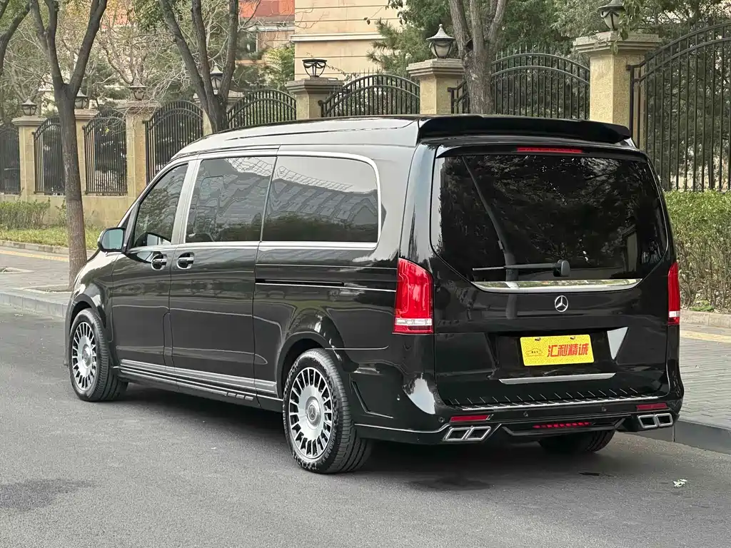 MERCEDES-BENZ V CLASS