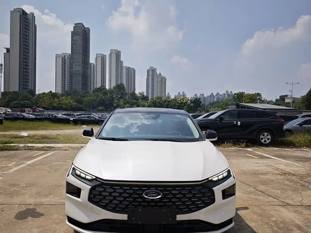 Ford Mondeo — миниатюра 2