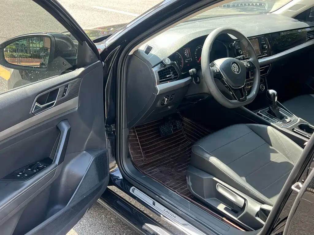 Volkswagen Lavida — миниатюра 14