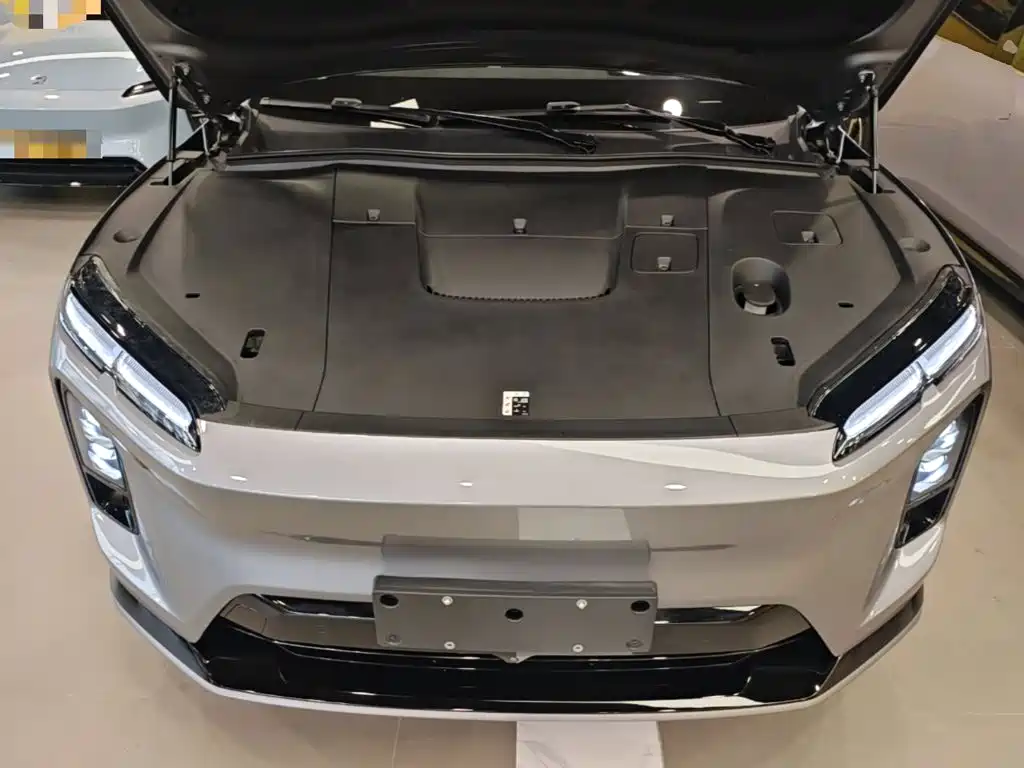 NIO EC6 — миниатюра 20