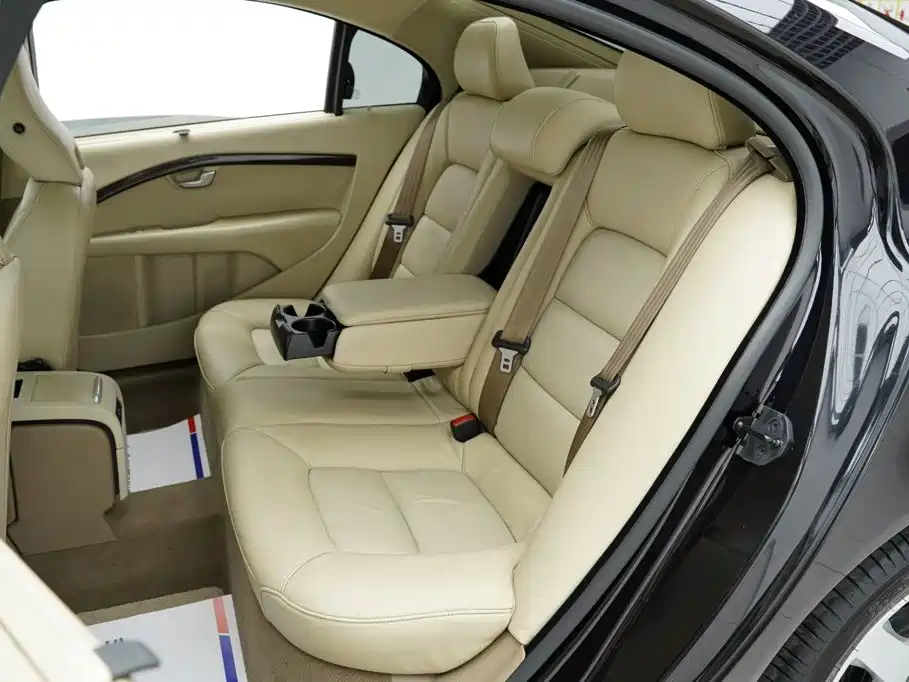 Volvo S80L — миниатюра 15