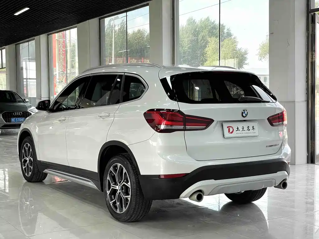 BMW X1 2022 sDrive20Li Fashion