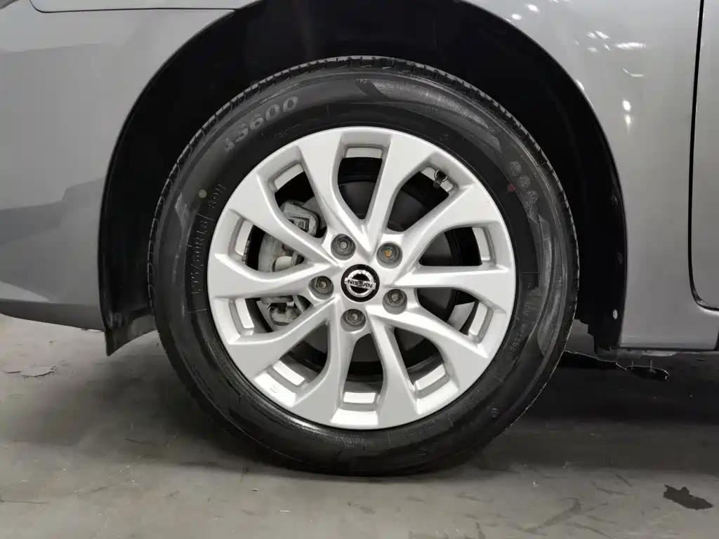 Nissan Sylphy — миниатюра 17