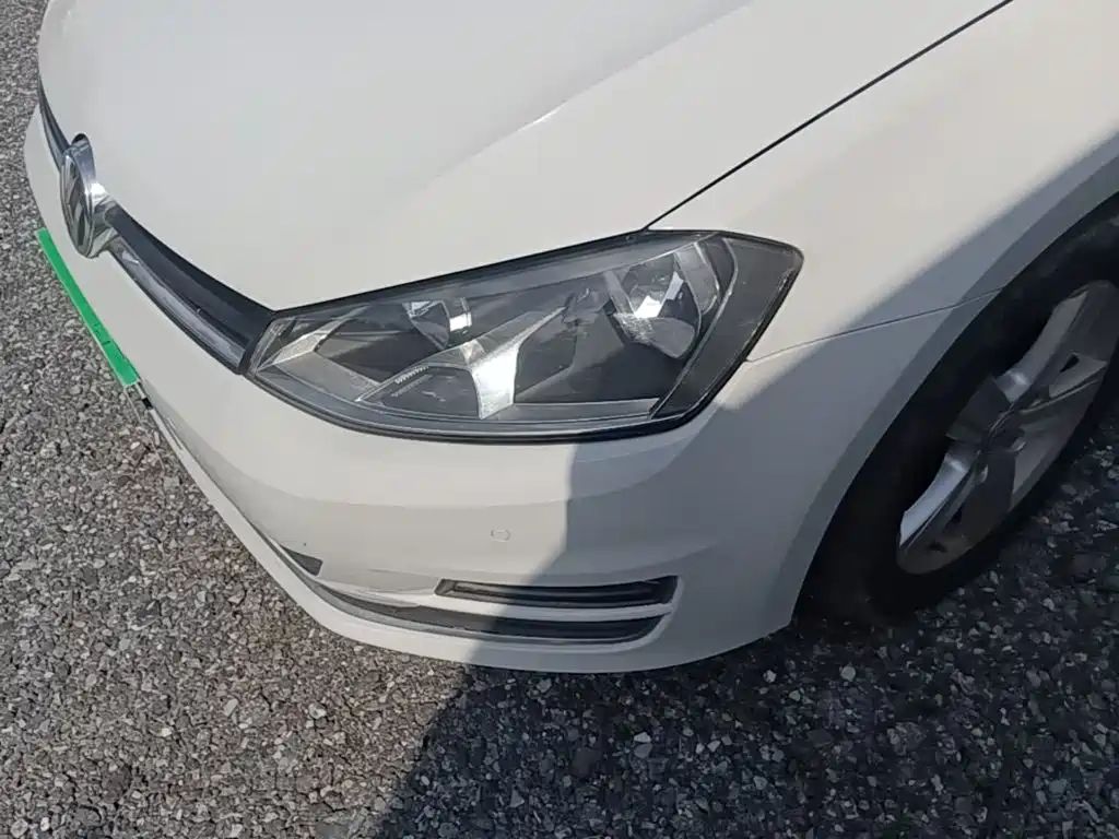Volkswagen Golf — миниатюра 24
