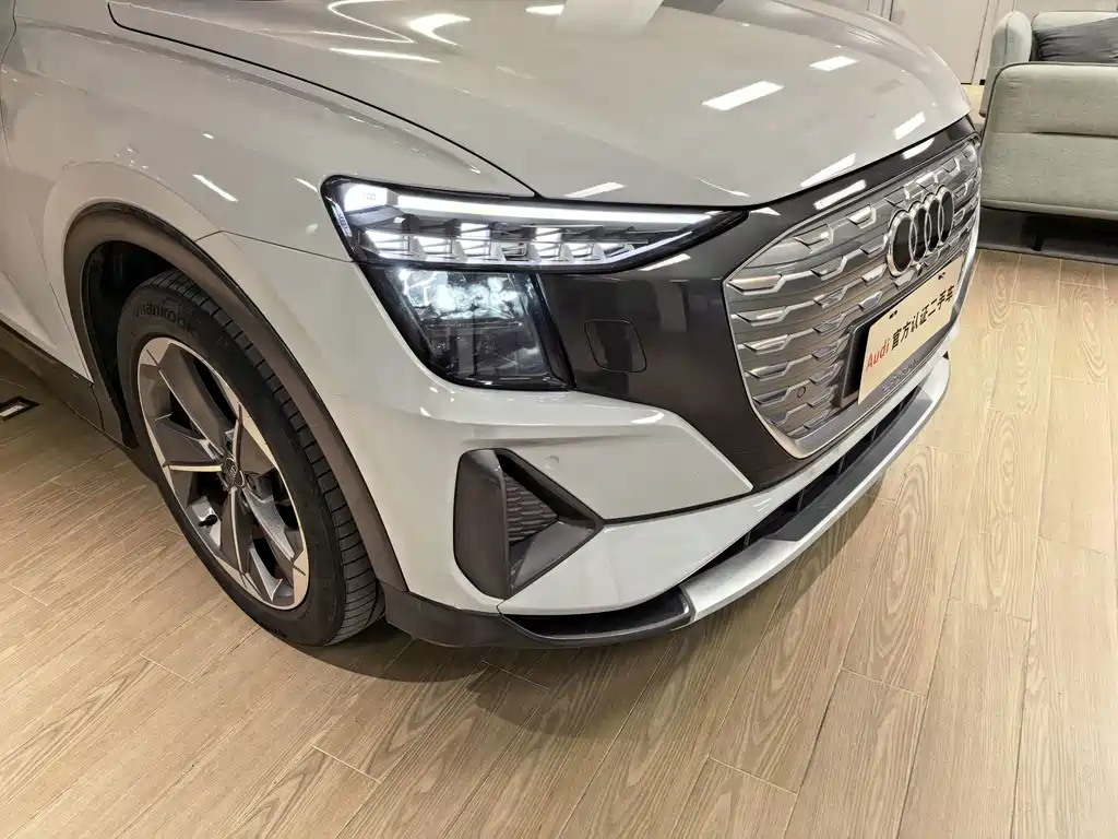 Audi Q5 e-tron — миниатюра 17