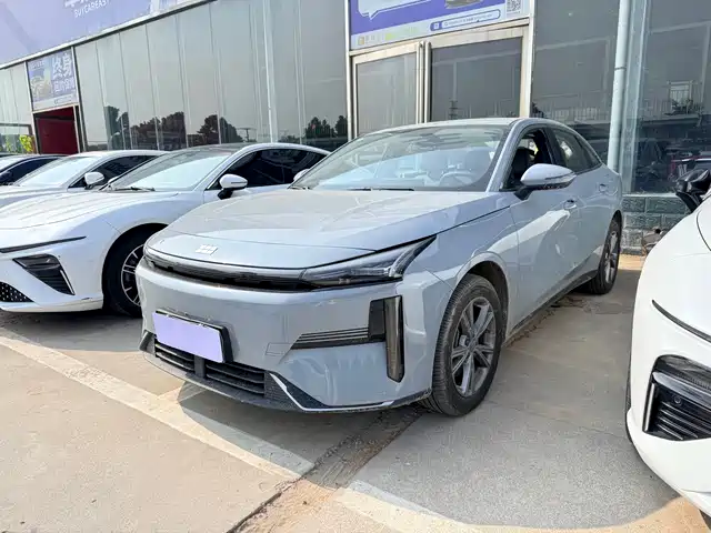 2026 Geely Galaxy L6