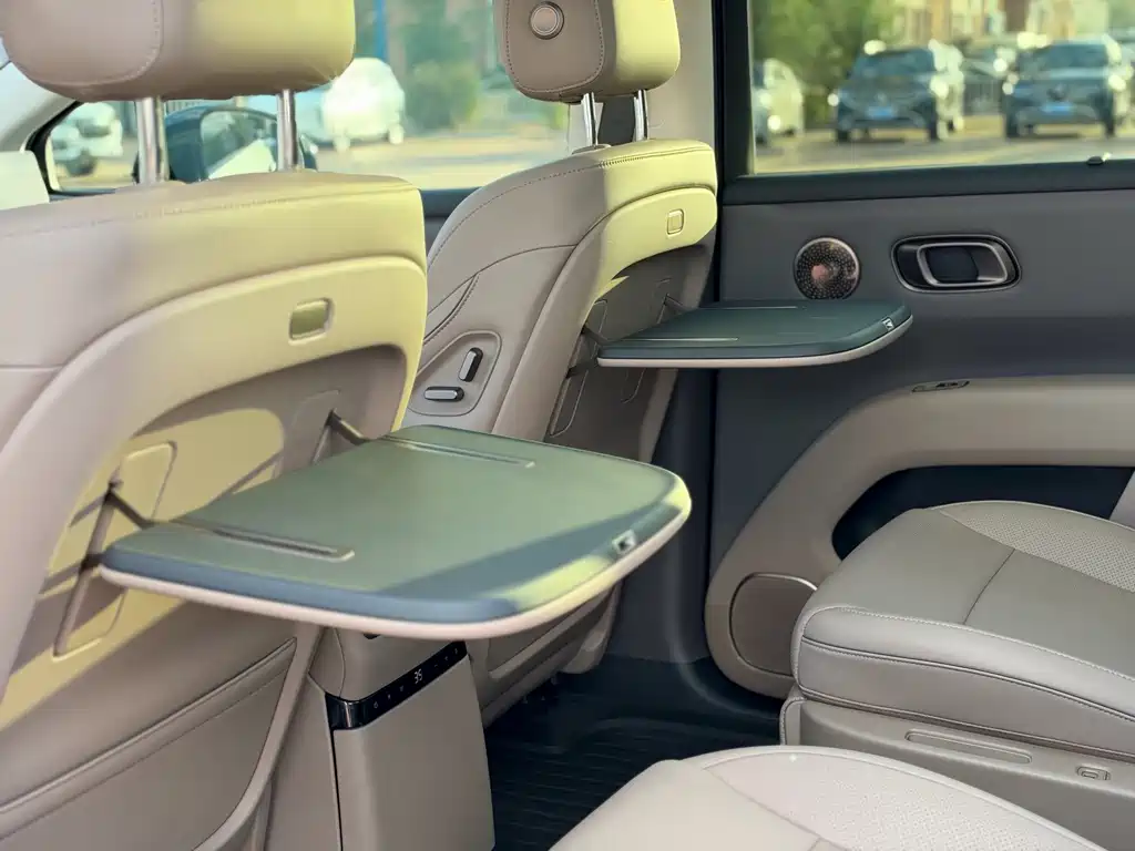Li Auto Li i8 — миниатюра 13