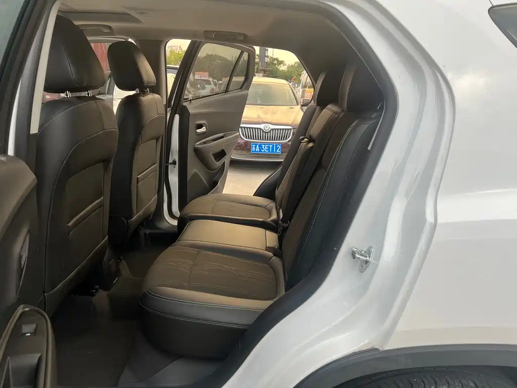 Chevrolet Trax — миниатюра 5