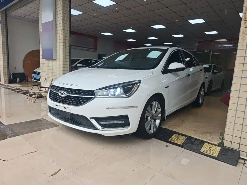 Chery Arrizo 5