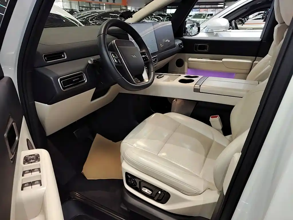 Li Auto Li MEGA — миниатюра 15