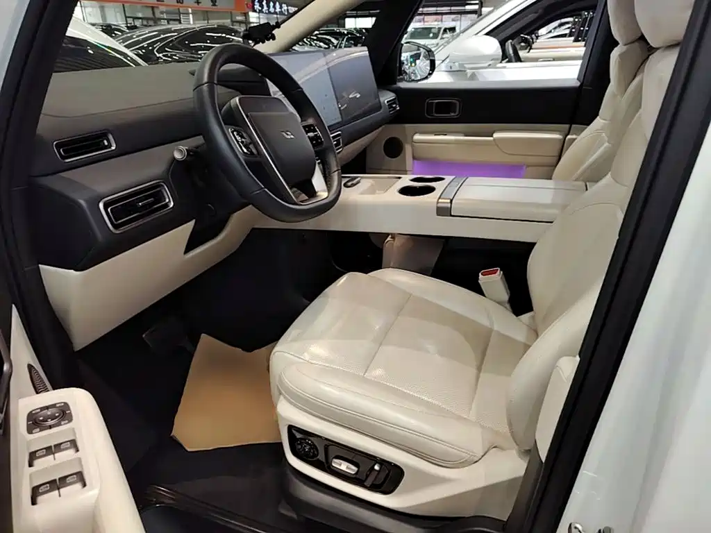 Li Auto Li MEGA — миниатюра 16