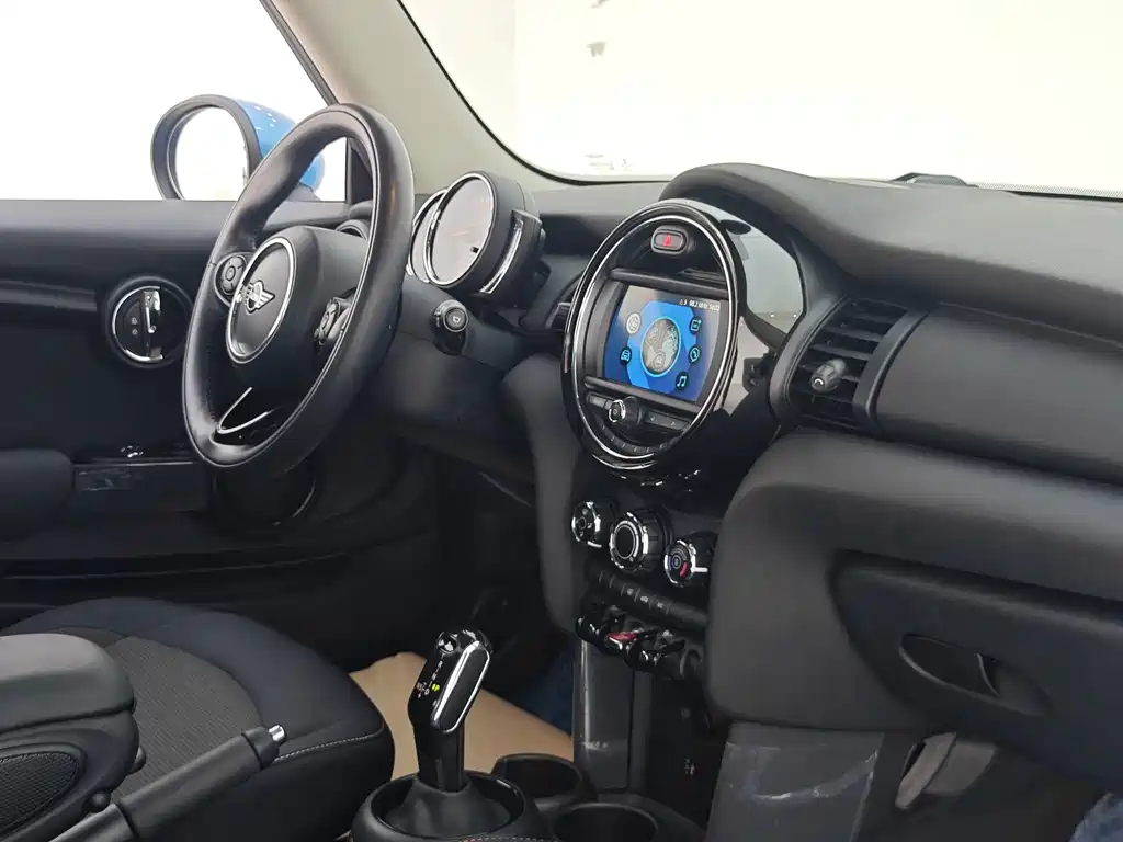 MINI Mini — миниатюра 10