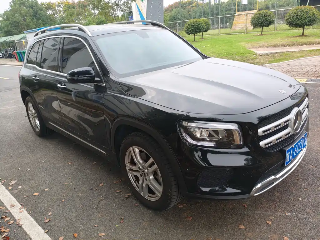 Mercedes-Benz GLB — миниатюра 4