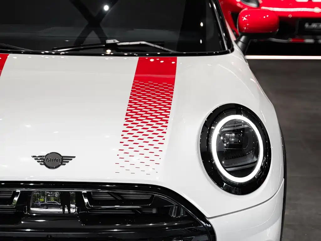 MINI JCW