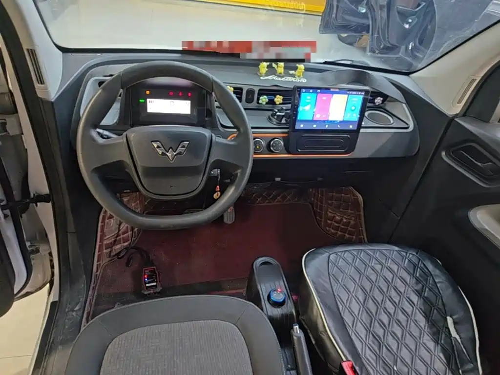 Wuling MINIEV — миниатюра 10