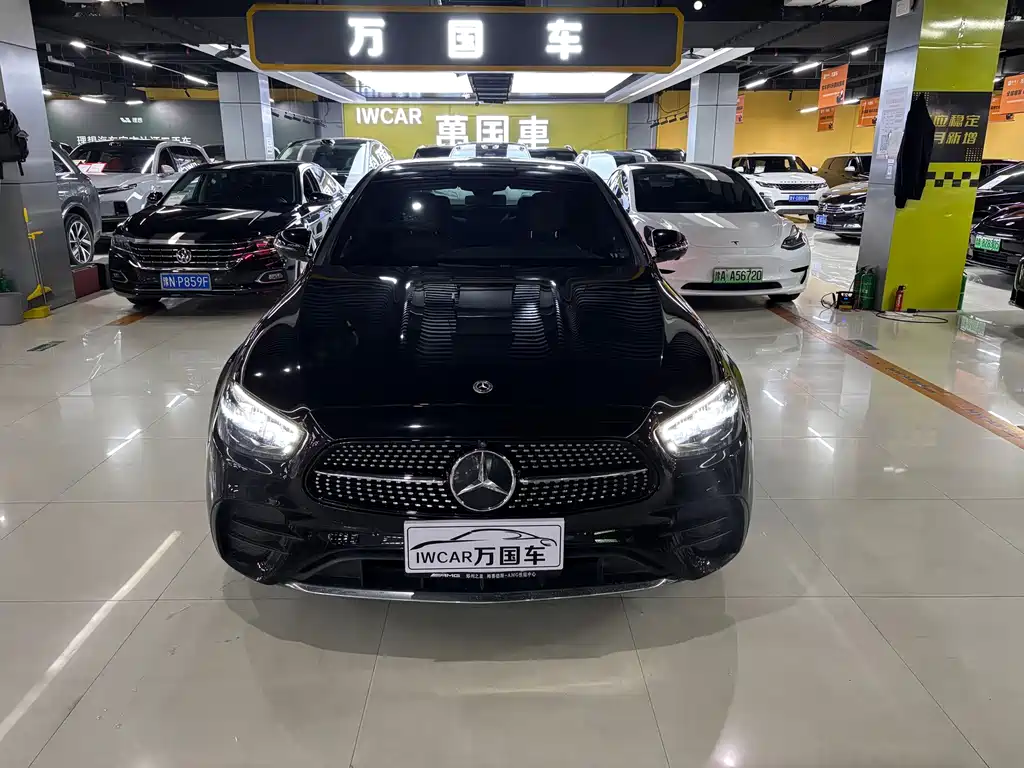 Mercedes-Benz E-Class — миниатюра 2