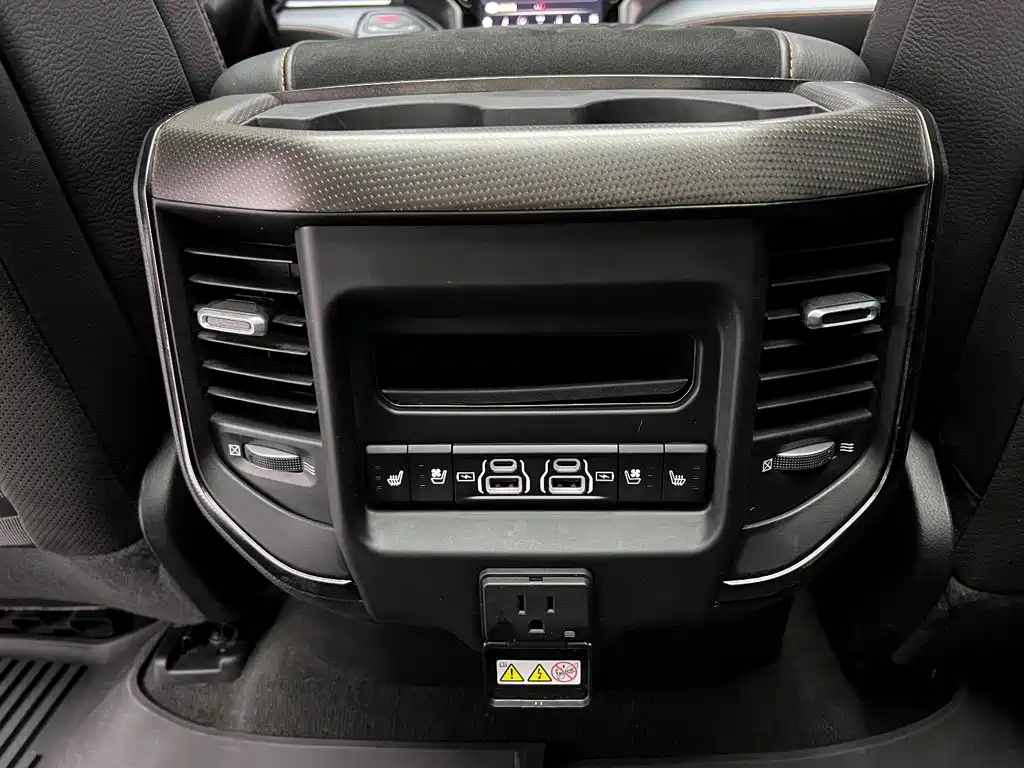 RAM Ram Trucks — миниатюра 17