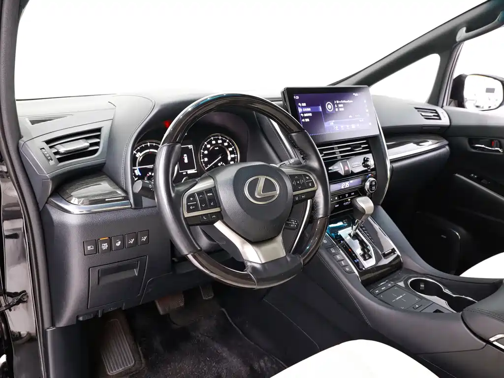 Lexus LM — миниатюра 5