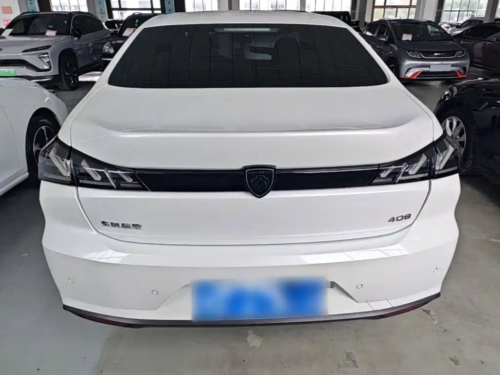 Peugeot 408 — миниатюра 6